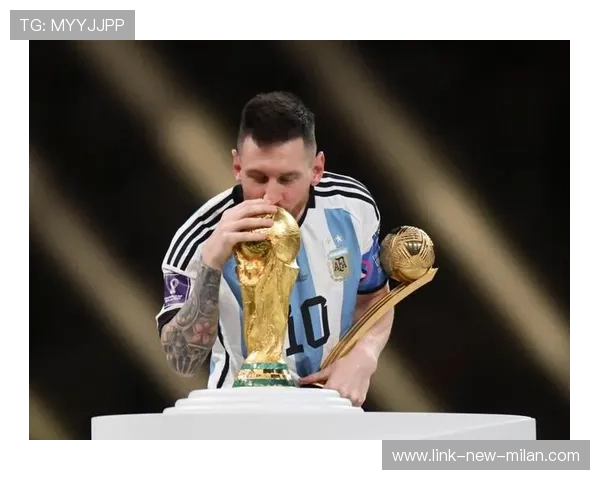 C罗回应梅西“世界杯终极成就”——伟大不由此定义,真正的传奇在于超越 C罗回应梅西“世界杯终极成就”——伟大不由此定义,真正的传奇在于超越