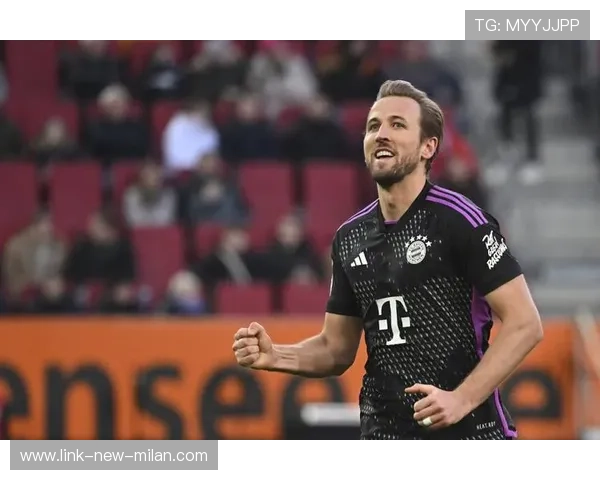 拜仁诺伊尔扑点稳住局势